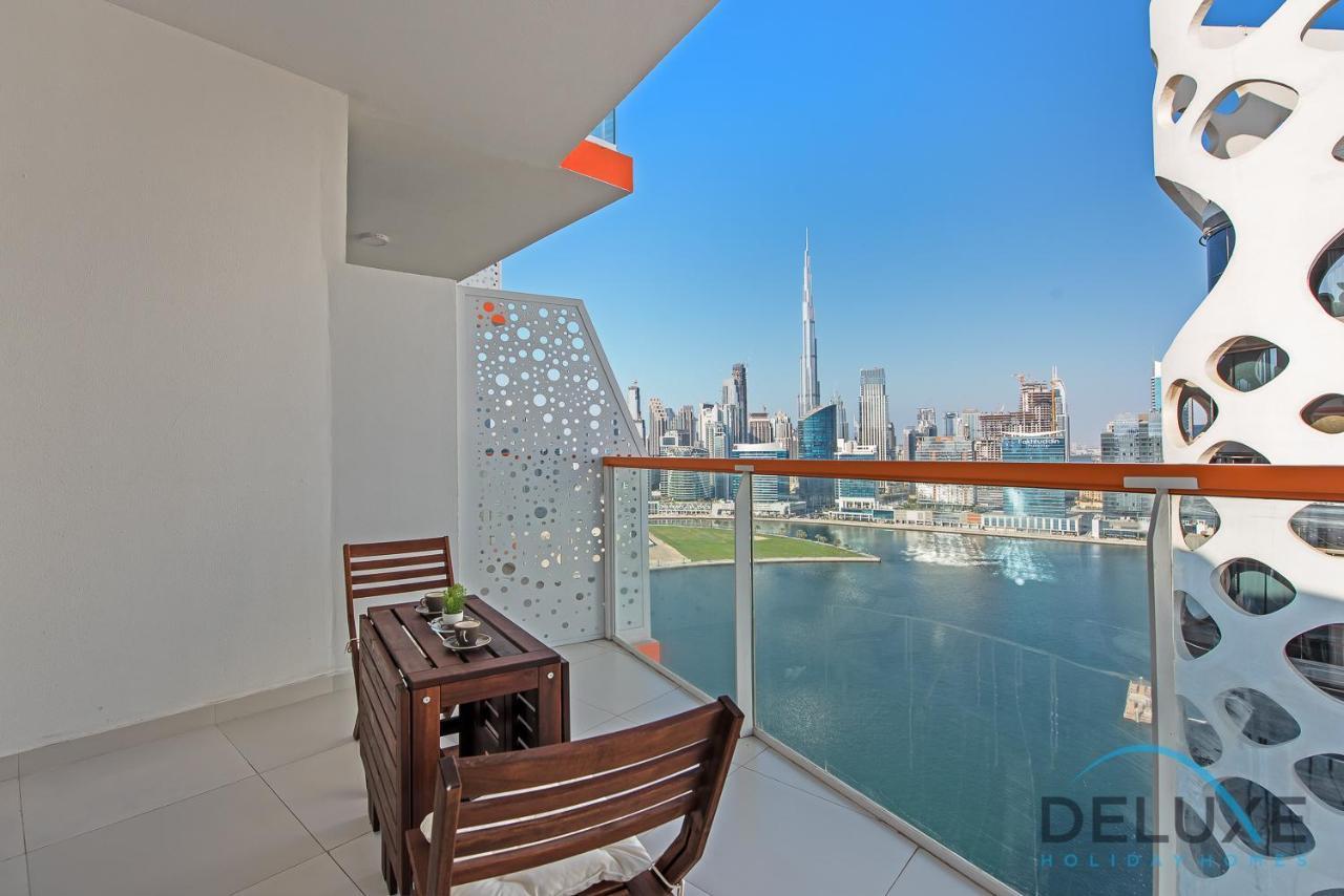 Intimate Studio At Millennium Binghatti Residence Business Bay By Deluxe Holiday Homes Dubai Exterior photo